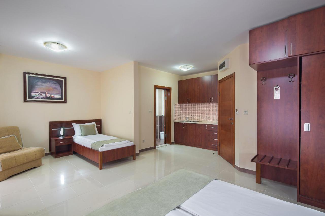 Apartmani Salus Budva Exterior foto